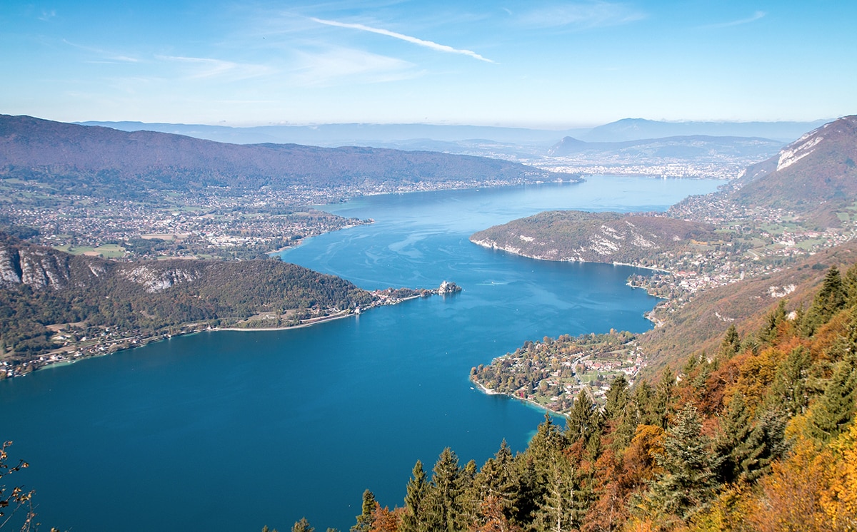 Annecy lake in september