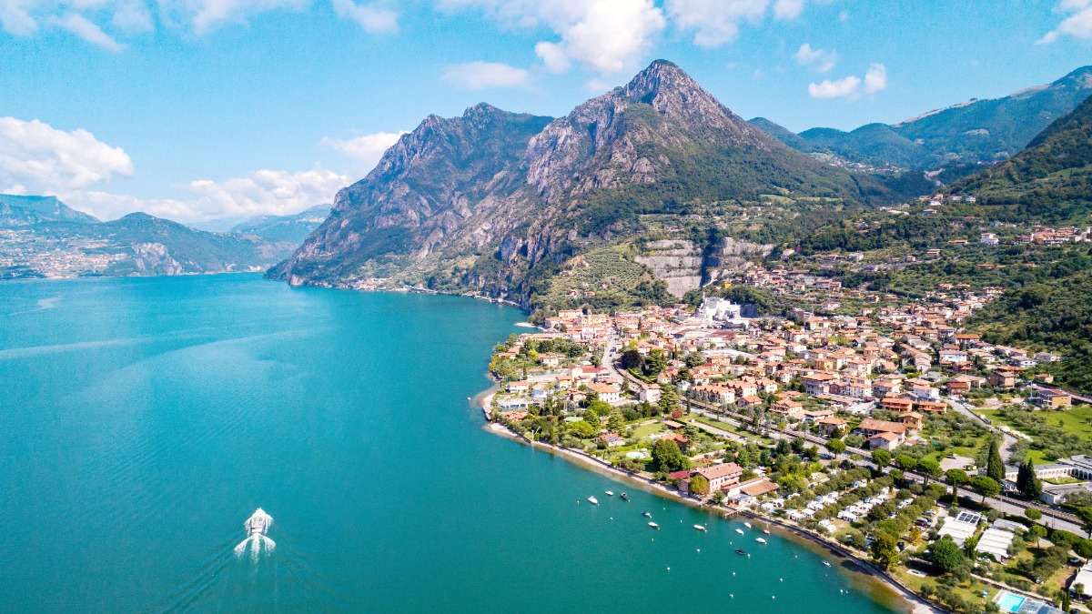 Lake Iseo by Leonid Andronov