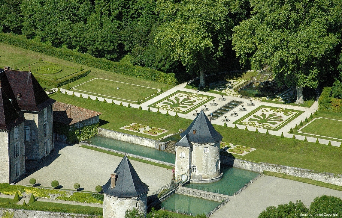 Castel and gardens of Le Touvet