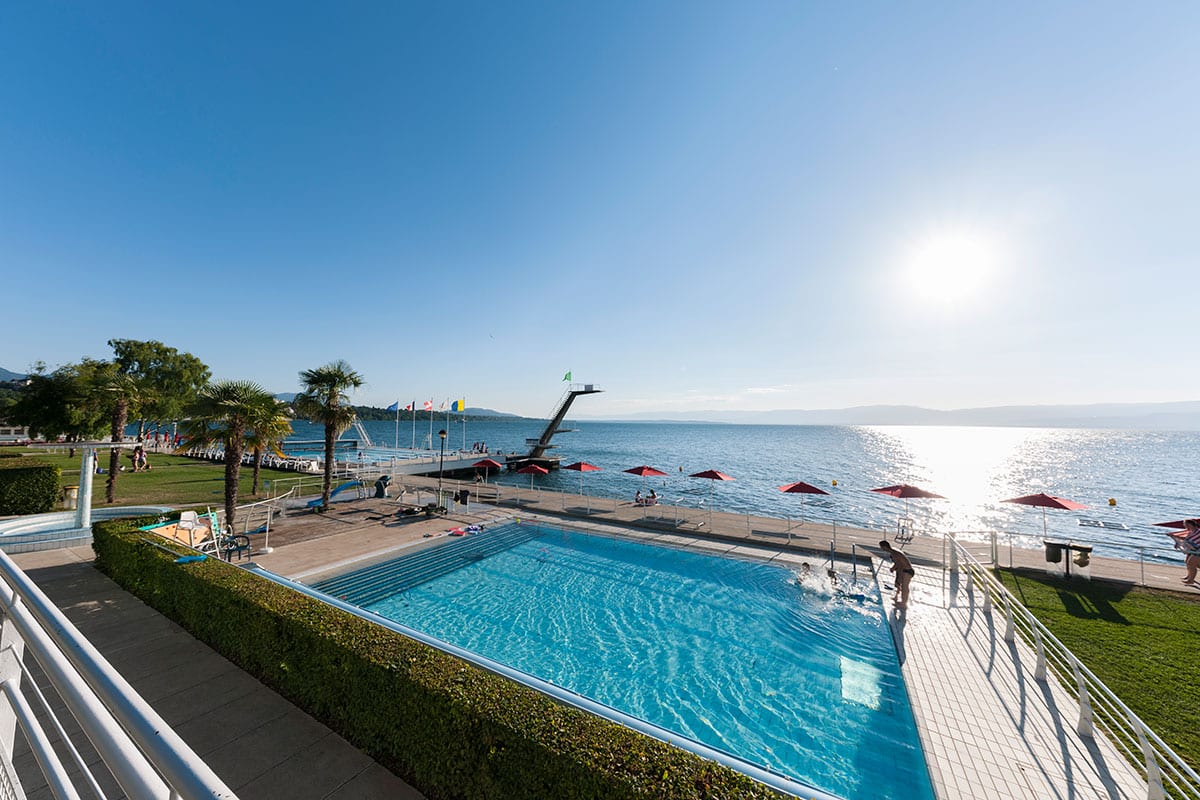 Centre Nautique de Thonon-les-Bains — swimming pools and lake beach on Lake Geneva