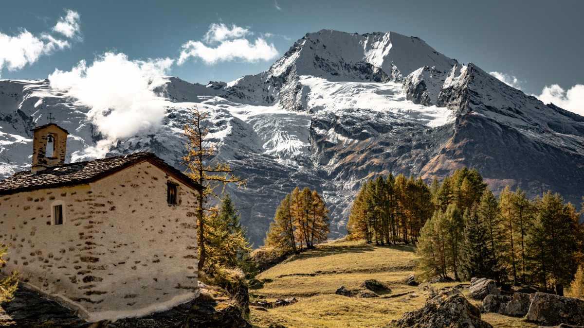 Le Monal — listed alpine hamlet in Haute-Tarentaise, Savoie