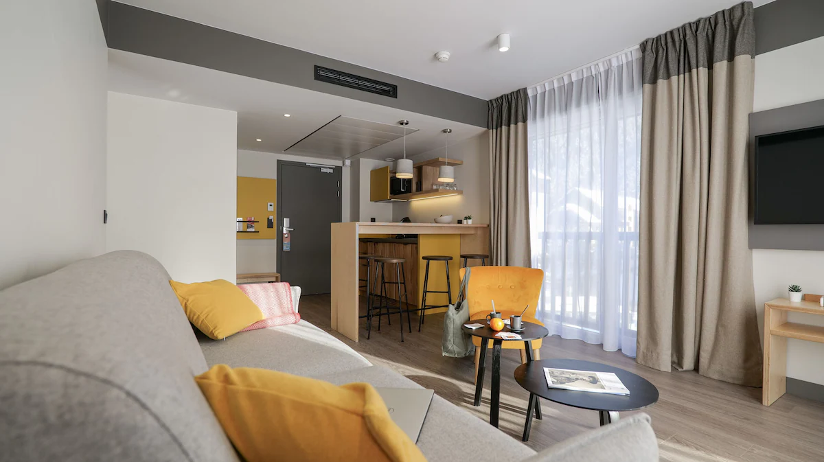 Hotel Plan B Chamonix — design hotel open November