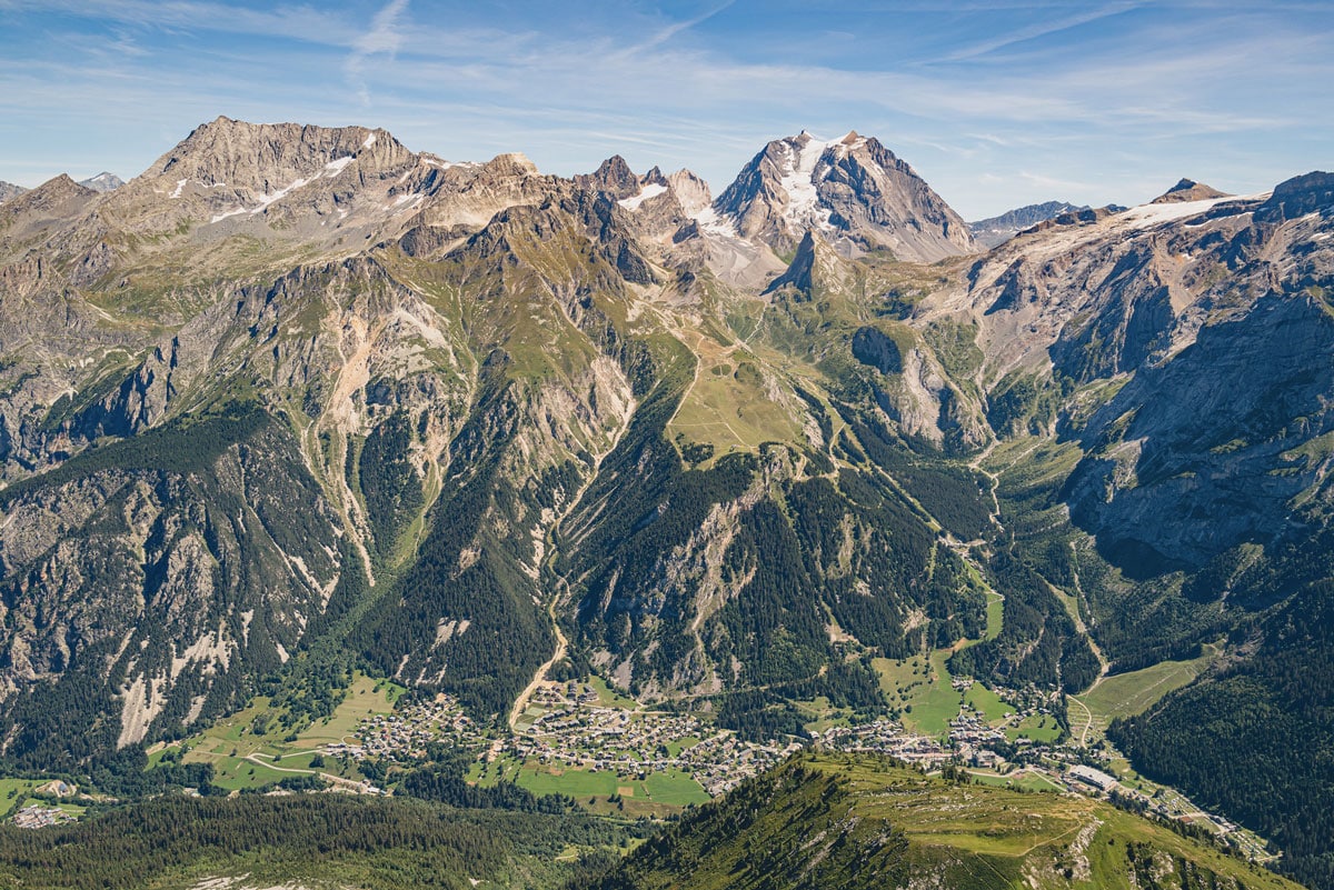 Pralognan-la-Vanoise in summer — Vanoise National Park, French Alps