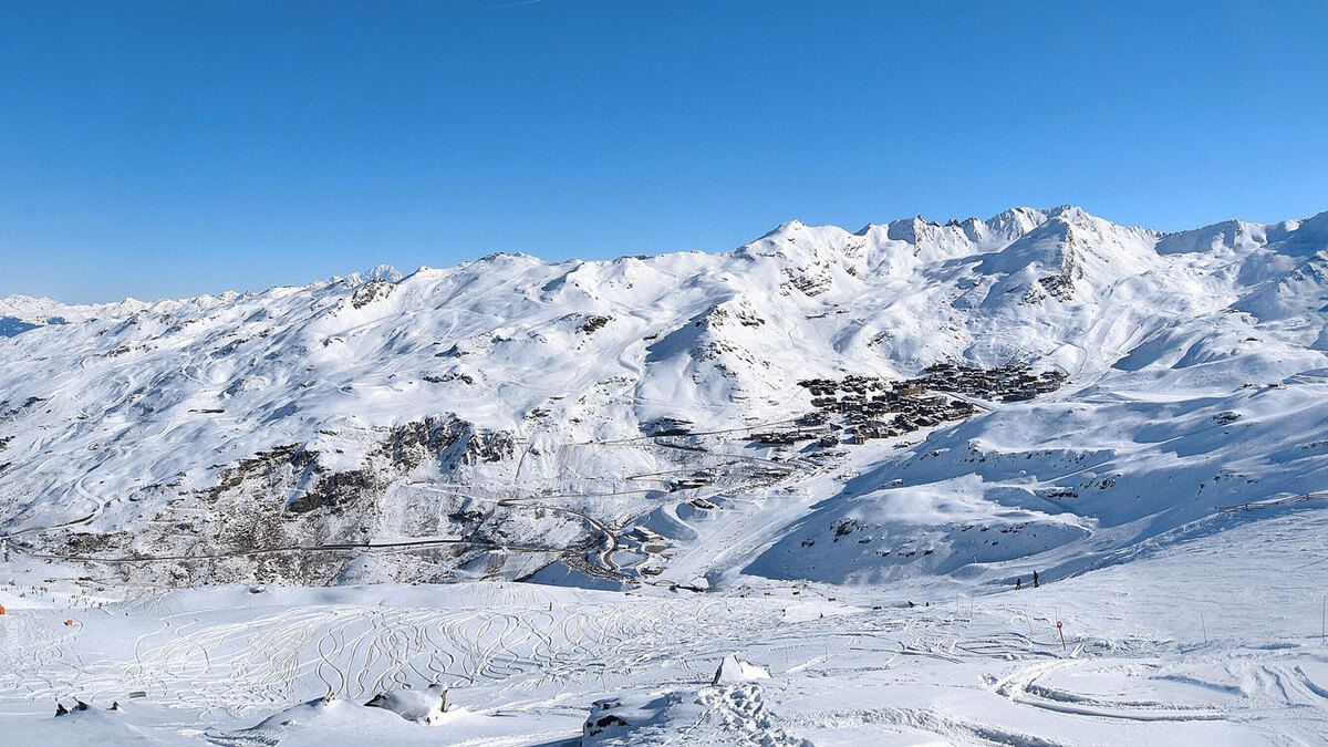 Val Thorens — Europe's highest ski resort, increasingly upmarket