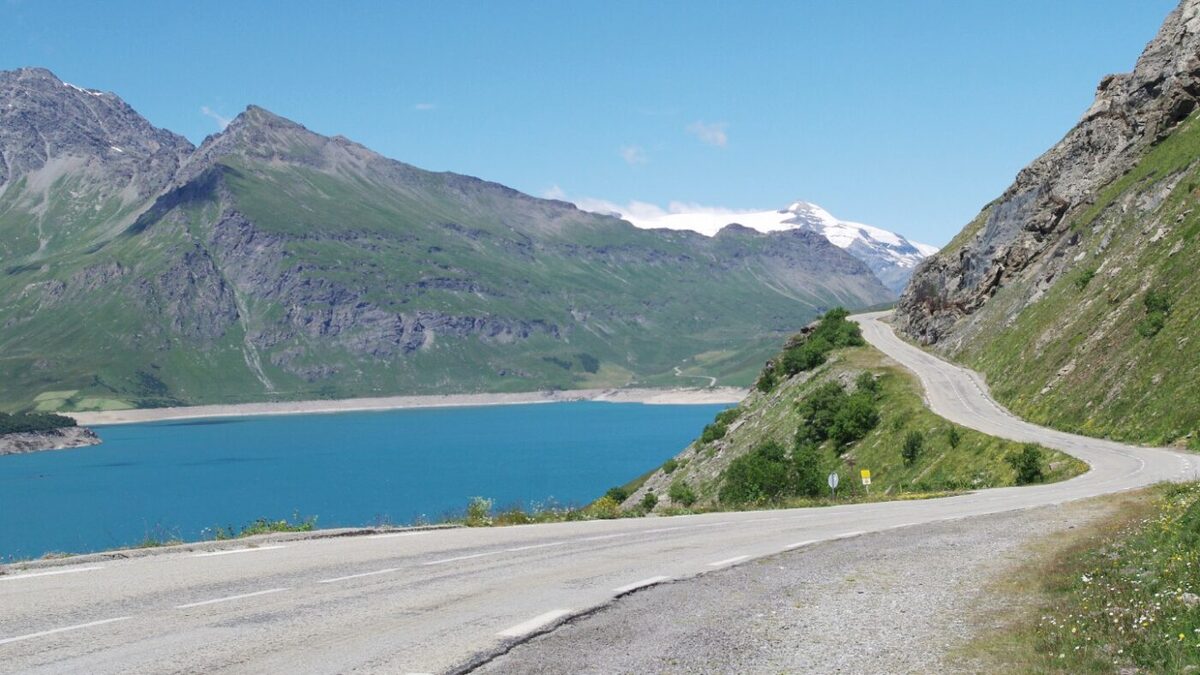 Col du Mont-Cenis — a scenic free alternative to the Mont Blanc Tunnel