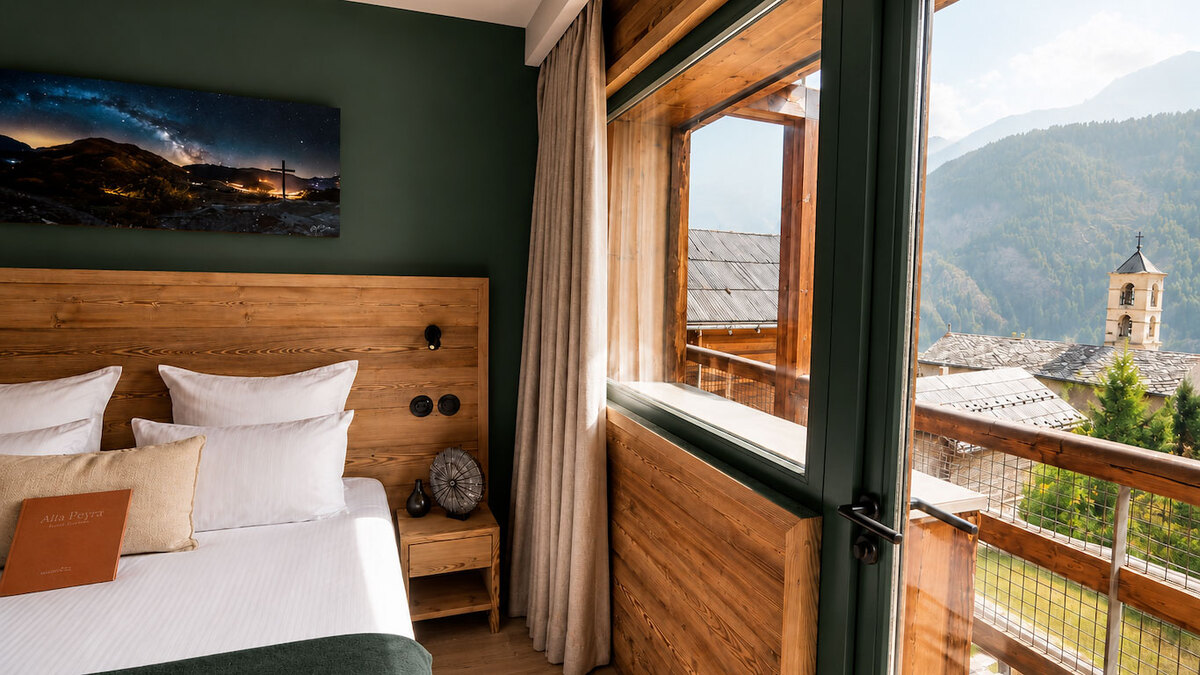 New interiors at the Alta Peyra in Saint-Véran